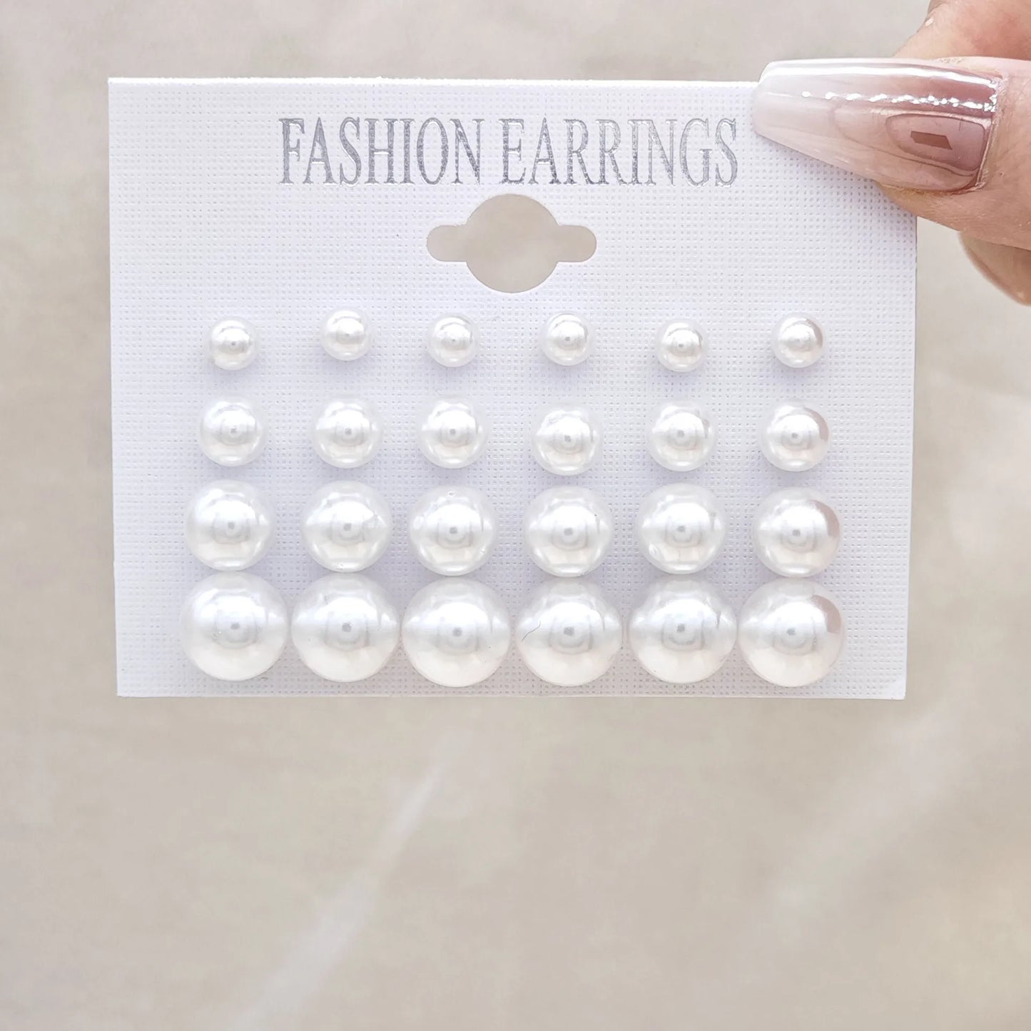 Set de 12 Paires de Boucles d'Oreilles Perles