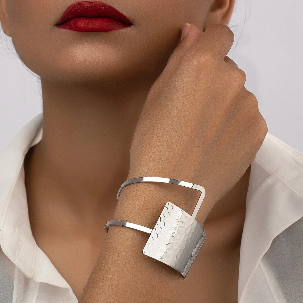 1pc Fashion Trendy Adjustable Bangle For Women Hiphop Chunky Jewelry Accessories ﻿