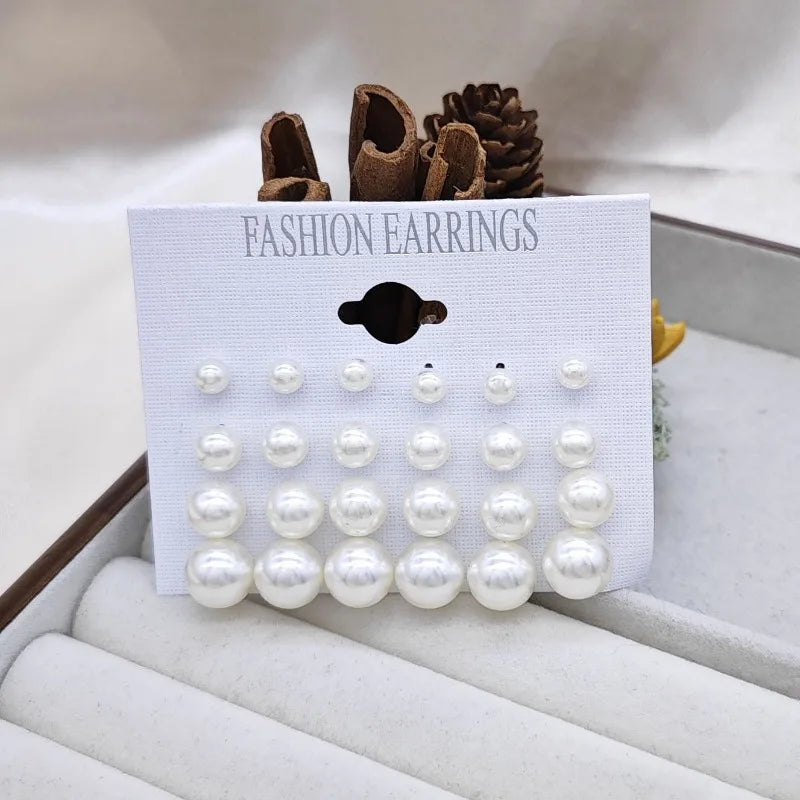 Set de 12 Paires de Boucles d'Oreilles Perles