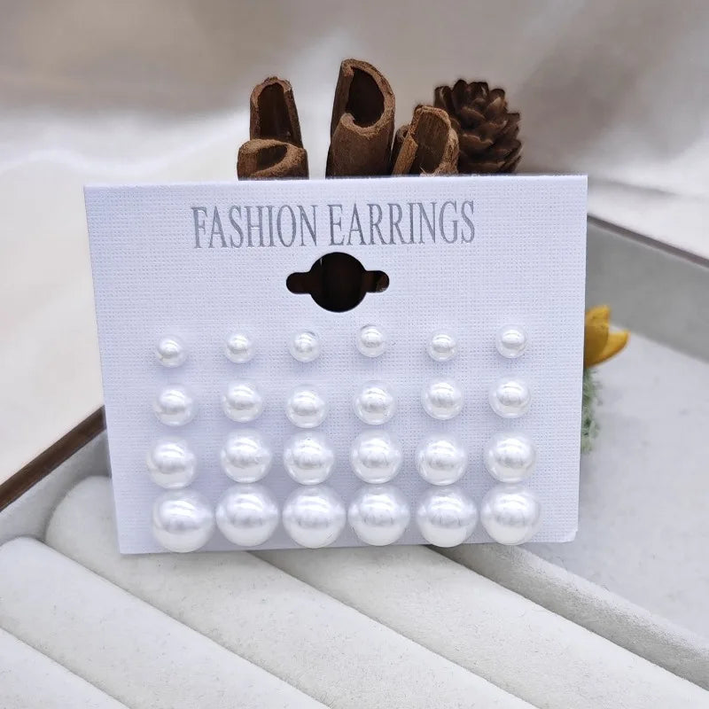 Set de 12 Paires de Boucles d'Oreilles Perles