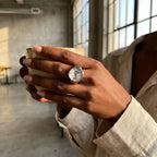 Ring-Uhr Katze